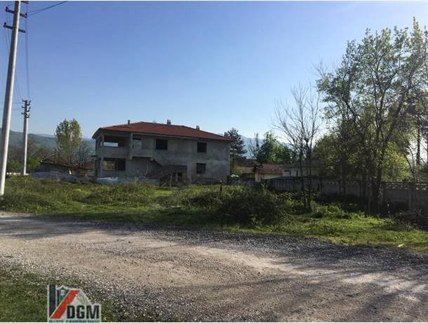 ''Düzce Gayrimenkul'den 642 metrekare Satılık Arsa''